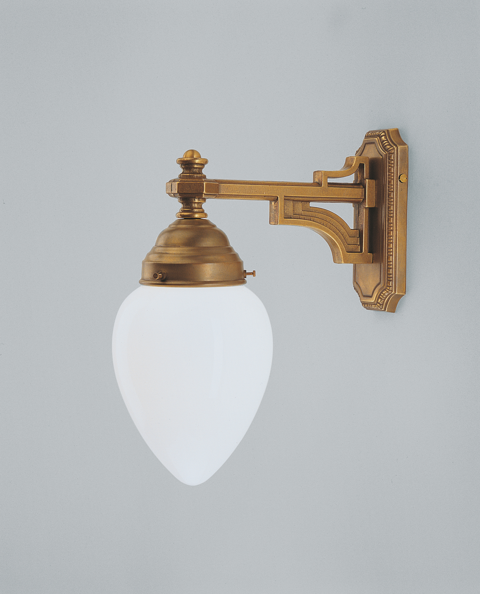 Historic wall lamp for interior areas