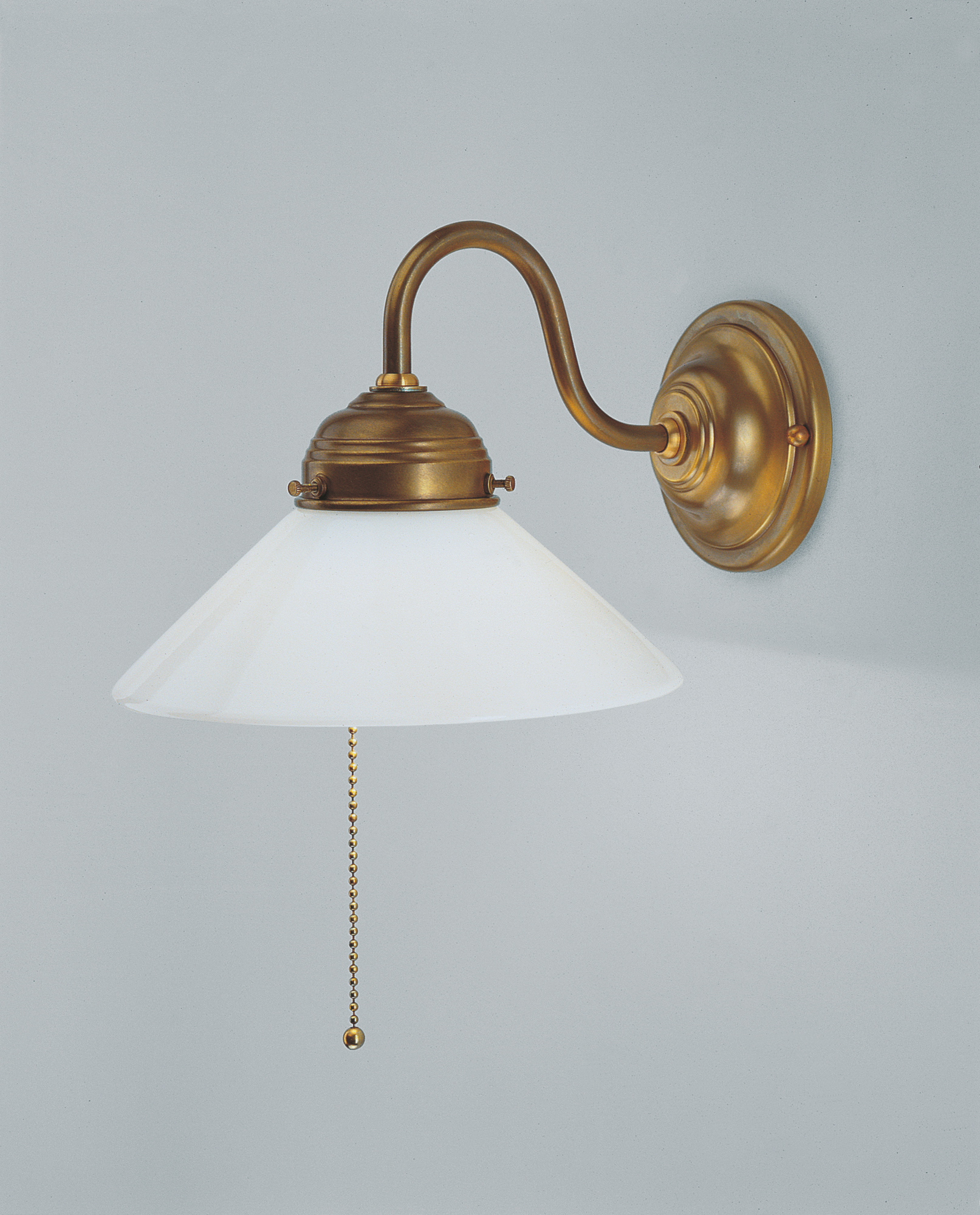 Historic wall lamp for interior areas