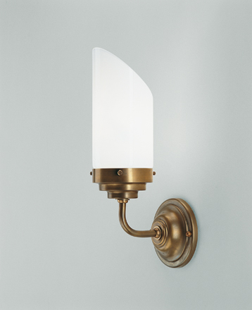  Historic wall lamp for interior areas