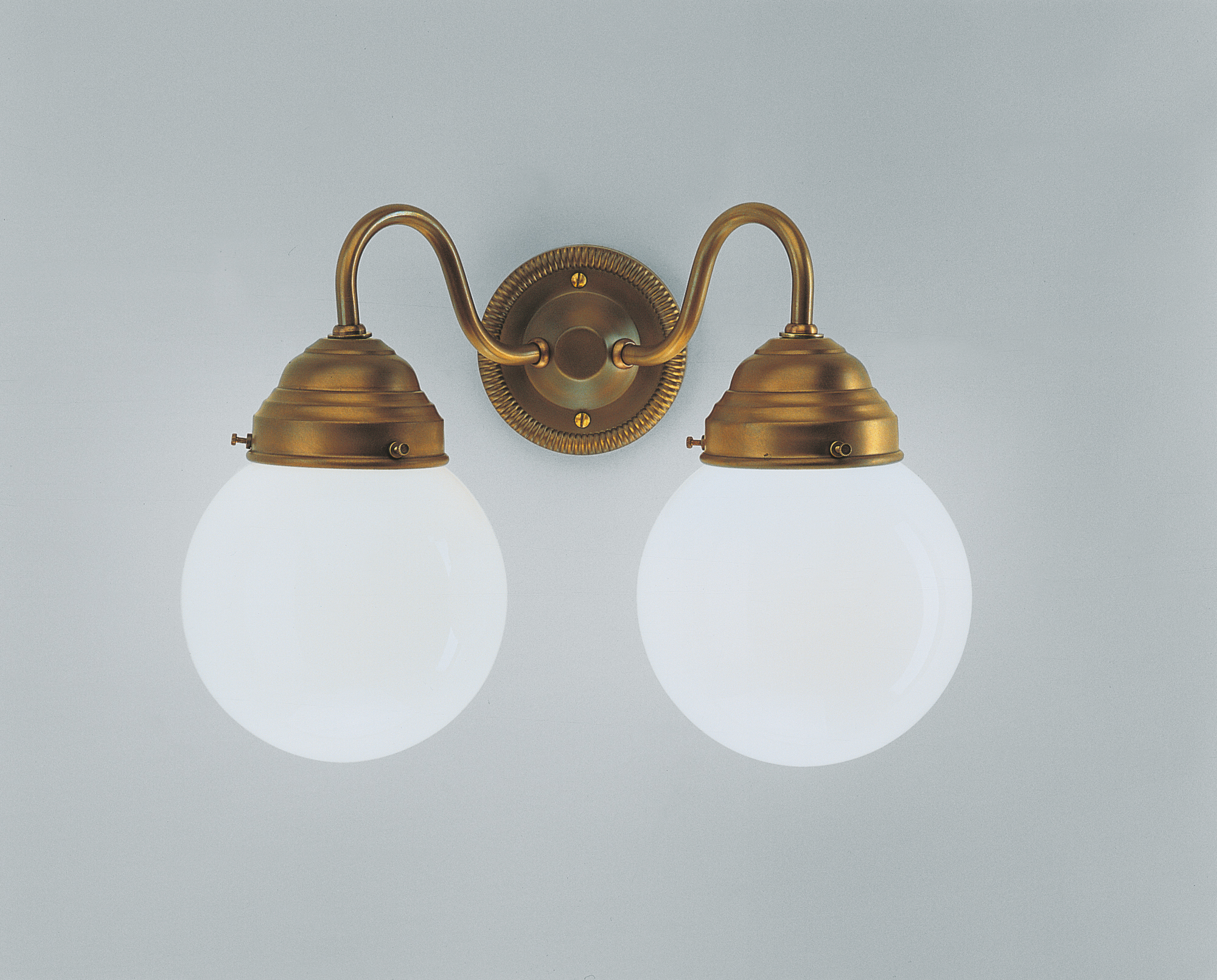 Historic wall lamp for interior areas